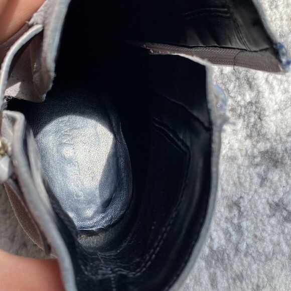 Cole Haan Boots Size 9.5 B leather booties grey in GUC - Picture 7 of 8